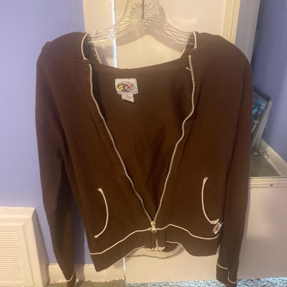 Brown jacket! - Picture 2 of 2